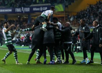 Liverpool devra peut-être se déplacer rapidement pour la cible du défenseur central du pied gauche
