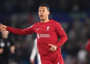 Liverpool pourrait libérer de l'espace pour un double transfert alors que les clubs s'alignent pour Thiago