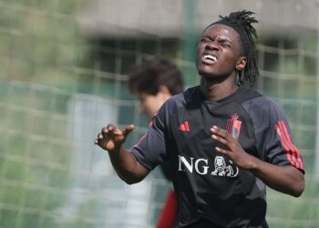 Liverpool s'apprête à "ouvrir des pourparlers" pour Lavia mais s'attend à une "concurrence" pour le transfert