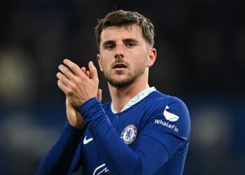 Mason Mount de Chelsea semble découragé après le match du 18 avril 2023