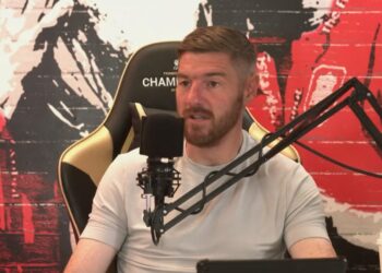 Neil Jones nomme la star de Liverpool qui "se léchera les lèvres" aux nouveaux arrivants