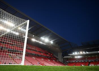 Neil Jones nomme le quintette de Liverpool qui pourrait potentiellement déménager en été