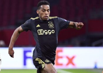 Le défenseur de l'Ajax Jurrien Timber photographié en avril 2021