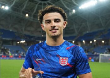 (Photo) Curtis Jones nommé POTM alors que l'Angleterre atteint la finale de l'Euro U21