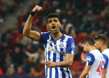 Mehdi Taremi célèbre le but de Porto le 12 octobre 2022