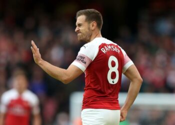 Le FC Burnley annonce la signature d’Aaron Ramsey dans une scène détournée du film Barbie