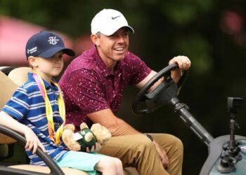 Rory McIlory réalise le rêve d’un garçon avec un geste à l’Irish Open