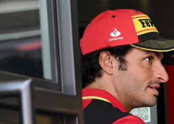 Montre violemment arrachée à Sainz pour le pilote de Ferrari