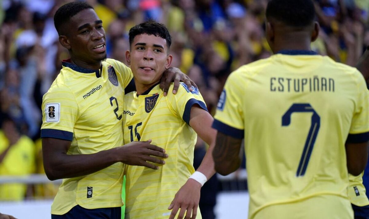 Le prodige de Chelsea, âgé de 16 ans, rend les médias internationaux fous | Football | sport