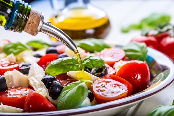 Caprese Salad. Salade italienne. Salade méditerranéenne