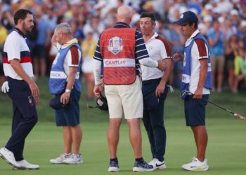 Rory McIlroy claque ‘d***’ Patrick Cantlay après s’être ouvert sur l’effondrement de la Ryder Cup