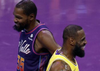 Résultats NBA : LeBron remporte le duel avec Durant.  Harden est déjà un cas