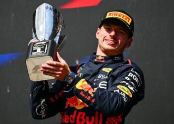La prime de Max Verstappen est supérieure au salaire de F1 du rival de Ferrari