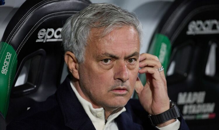 Man Utd pourrait se tourner vers Jose Mourinho ce mois-ci alors que « 50 % » de l’équipe est en pleine tourmente |  Football |  sport