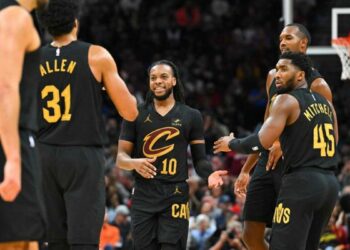 Résultats NBA : Cleveland bat Denver, Super LeBron