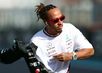 Lewis Hamilton détaille ses discussions privées avec les ingénieurs de Mercedes