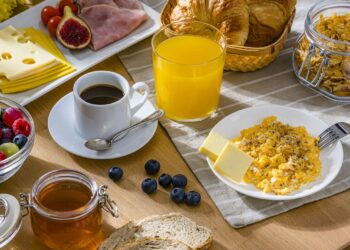 Michael Mosley partage 4 aliments pour le petit-déjeuner à supprimer du régime alimentaire pour perdre du poids