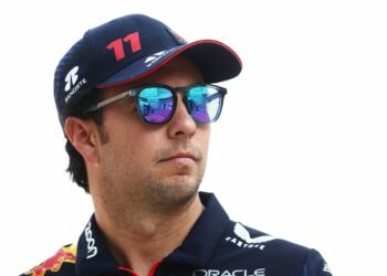 Sergio Perez est préoccupé par la future bataille de Red Bull alors que de nouveaux objectifs sont fixés