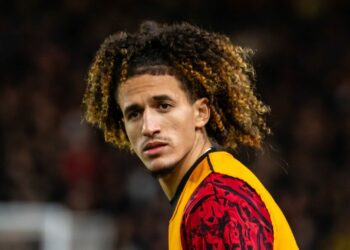 Man Utd pourrait manquer un transfert de 17 millions de livres sterling pour un joueur « impliqué dans un combat d'entraînement » |  Football |  sport