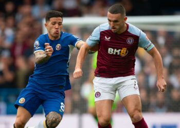 Enzo Fernandez Against Aston Villa
