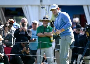 Patrick Cantlay a déclaré qu’il devrait être « cloué » par le PGA Tour après avoir enfreint la règle d’or du golf