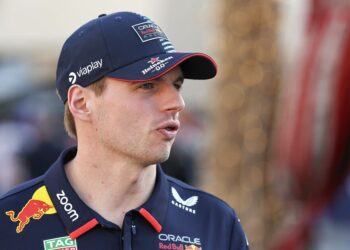 Max Verstappen fulmine contre les ingénieurs de Red Bull lors de la première séance d’essais 2024