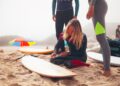 Top 7 des destinations pour faire du surf en colonie de vacances