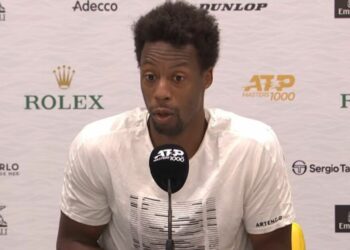 Gaël Monfils met le journaliste dans une situation délicate après la question de Medvedev