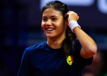 L’ex-entraîneur de Serena Williams rend un verdict prometteur sur Emma Raducanu pour faire taire les sceptiques