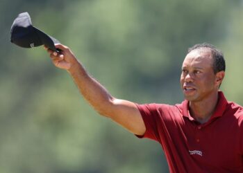 L’annonce de Tiger Woods est taquinée alors que l’icône du golf obtient le soutien d’une source improbable