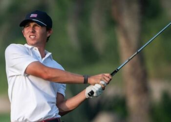 Le meilleur golfeur amateur du monde refuse la carte du PGA Tour alors que LIV est alerté