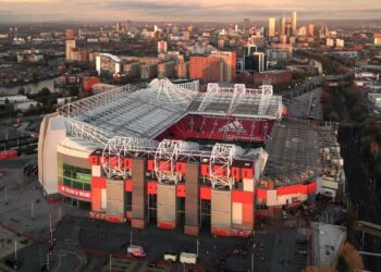 Sir Jim Ratcliffe inspiré par les travaux de rénovation du stade des Giants espagnols – Man United News And Transfer News