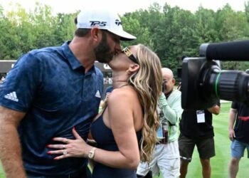 La blessure hilarante de Dustin Johnson suite à un « accident dans la chambre » avec Paulina Gretzky