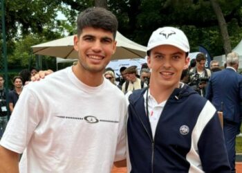 Des images de Carlos Alcaraz avec un joueur de tennis handicapé en disent long sur l’Espagnol