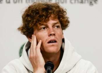 Jannik Sinner partage les résultats des tests de blessures après avoir reçu un message privé de Carlos Alcaraz