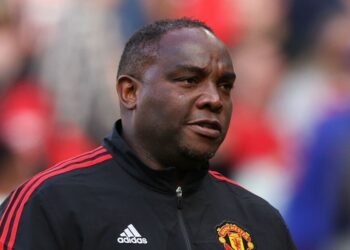 Man Utd : Benni McCarthy reçoit un hommage alors que la star se prépare pour une sortie émotionnelle |  Football |  sport