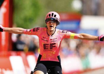 Kristen Faulkner en solitaire à Saragosse