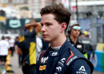 Red Bull a impitoyablement résilié le contrat du pilote sept mois seulement après le début de l’accord