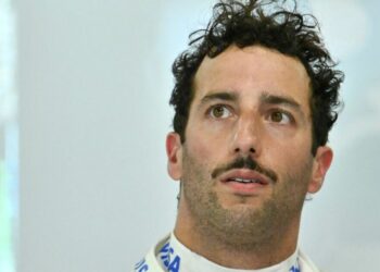 Daniel Ricciardo fait face à une brutale hache de F1 alors qu’Helmut Marko confirme la décision du VCARB
