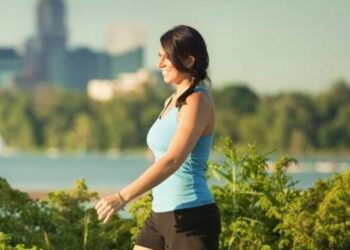 La perte de poids « incroyable » d’une femme après avoir fait 20 000 pas par jour en 30 jours