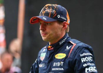 Red Bull émet Max Verstappen interdit après le crash de Lewis Hamilton