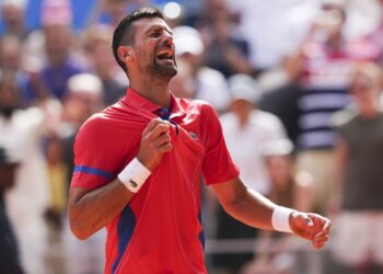 Novak Djokovic « officiellement le GOAT » alors que le Serbe fait une surprenante déclaration de retraite
