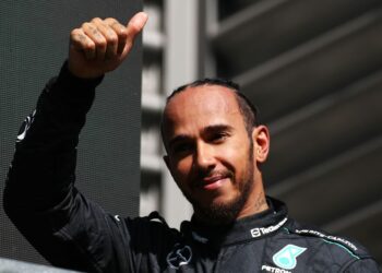 Lewis Hamilton exprime clairement ses sentiments sur le fait de battre le remplaçant de Mercedes