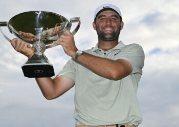 Scottie Scheffler a gagné près de 10 000 £ par tir grâce à un salaire de 19 millions de livres sterling