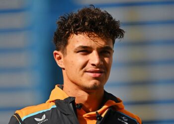 Lando Norris et les ingénieurs McLaren partagent un échange radio réconfortant après le GP d’Azerbaïdjan