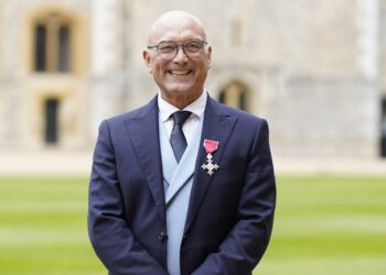 Gregg Wallace « mange un demi-kilo » d’un aliment par jour pour maintenir une perte de poids de 5 kilos