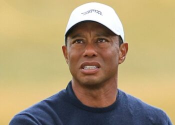 Tiger Woods a été humilié par son grand rival gueule de bois qui l’a battu alors qu’il buvait encore de l’alcool