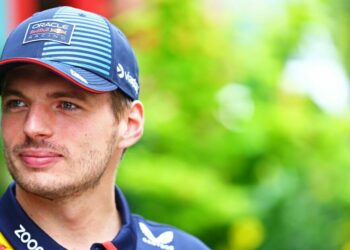 Max Verstappen répond aux critiques de la F1 en disant qu’il « lit à peine quoi que ce soit » sur son propre sport