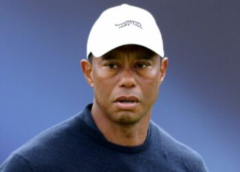 Tiger Woods fournit une mise à jour rare sur les blessures après un triste moment à Pebble Beach