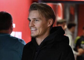 Morceaux du vendredi : mises à jour sur les blessures de la conférence de presse, Odegaard, Calafiori